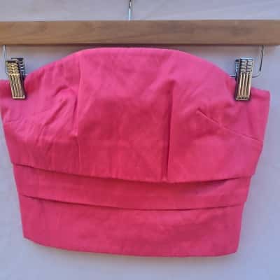 Cue Womens  Size 6 Sleeveless Top Pink  