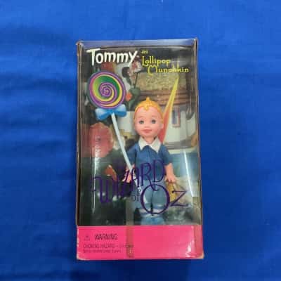 1999 Mattel Barbie The Wizard of Oz Tommy as Lollipop Munchkin