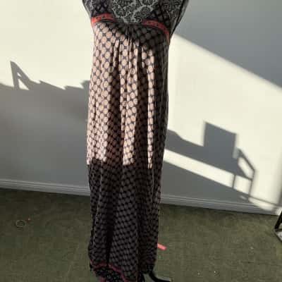  Womens  Size S Casual Dress Pattern 