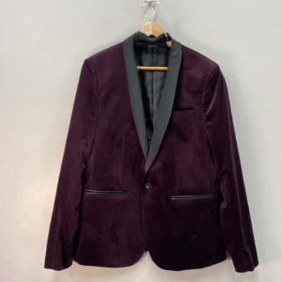 Yd. Mens  Milan Velvet Tuxedo Jacket Size 44 / XXL  Black & Burgundy 
