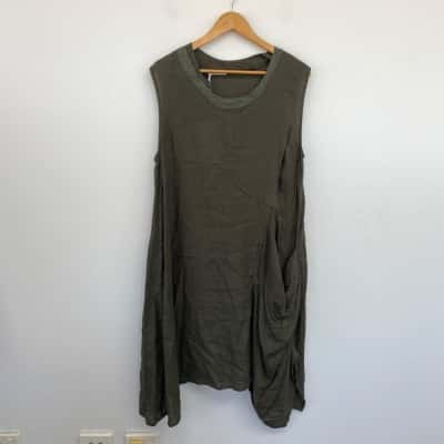 Banana Blue Olive Sleeveless Midi Dress  Size L 