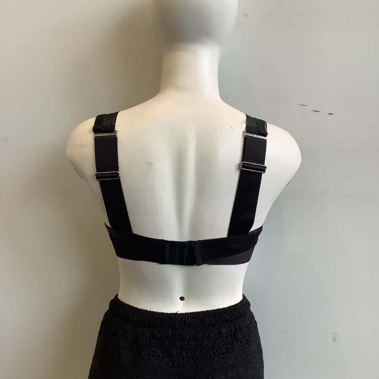 Honey Birdette Women's Size 10DD Mesh Detail Bra Black (s)