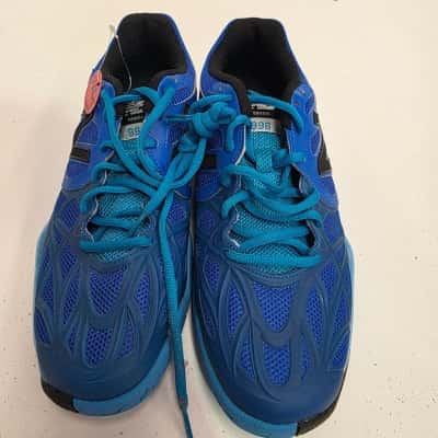 New Balance Mens  Size 11 996 tennis shoe 