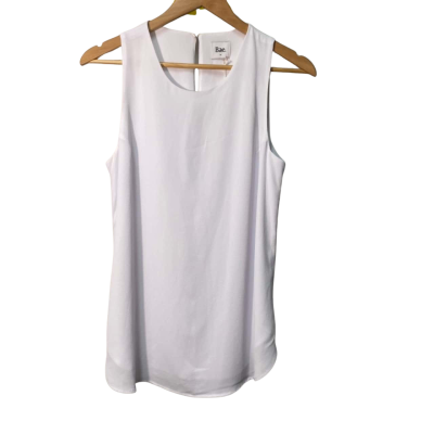 BNWT Bae Size M Sleeveless Nursing Top White 