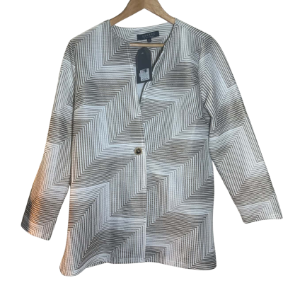 Liz Jordan Womens  Size M Limited Edition 