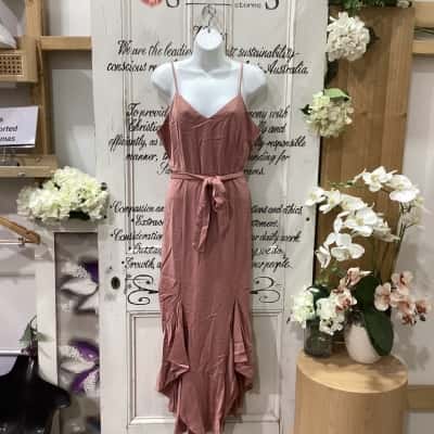 SAO BY DEE BRAND! STUNNING CASUAL DRESS! GATHERED HEM DETAIL DRESS! Womens  Size 12 Midi Dress / Shoestring Strap Dress / Sleeveless Dress  Coral 