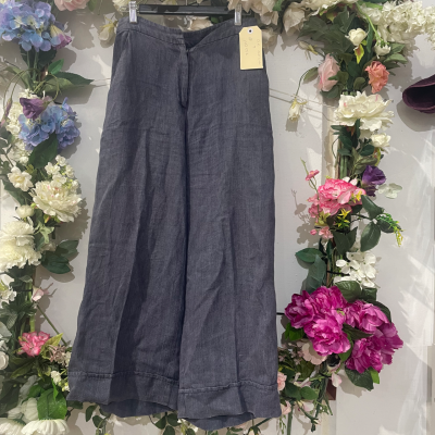 ELK Size 8 blue linen pants