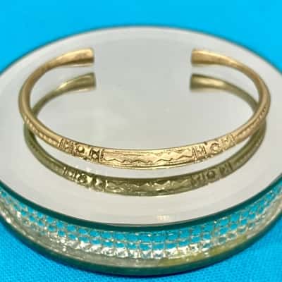 Ethnic Etched Silver Bangle 