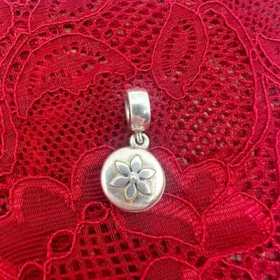 Pandora 925 ALE Lucerne Flower Amulet Breast Cancer Dangle Charm