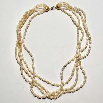 Vtg. Faux Pearl Necklace 