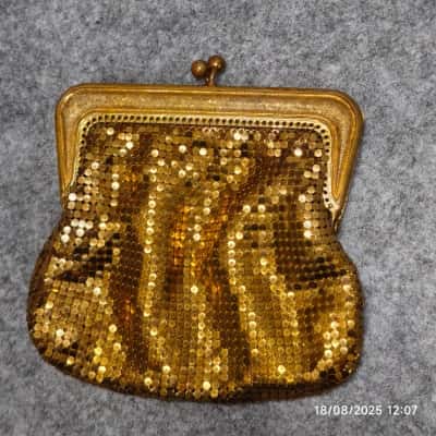 Vintage Mesh Oroton Womens Gold Coin Purse 