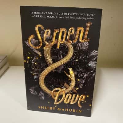Serpent and Dove by Shelby Mahurin
