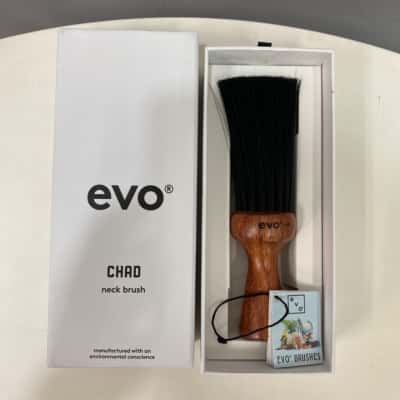 Evo Chad neck brush 