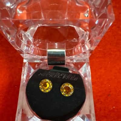  Women's  Vintage Amber Coloured Rhinestone Stud Earrings Set in a Halo Design