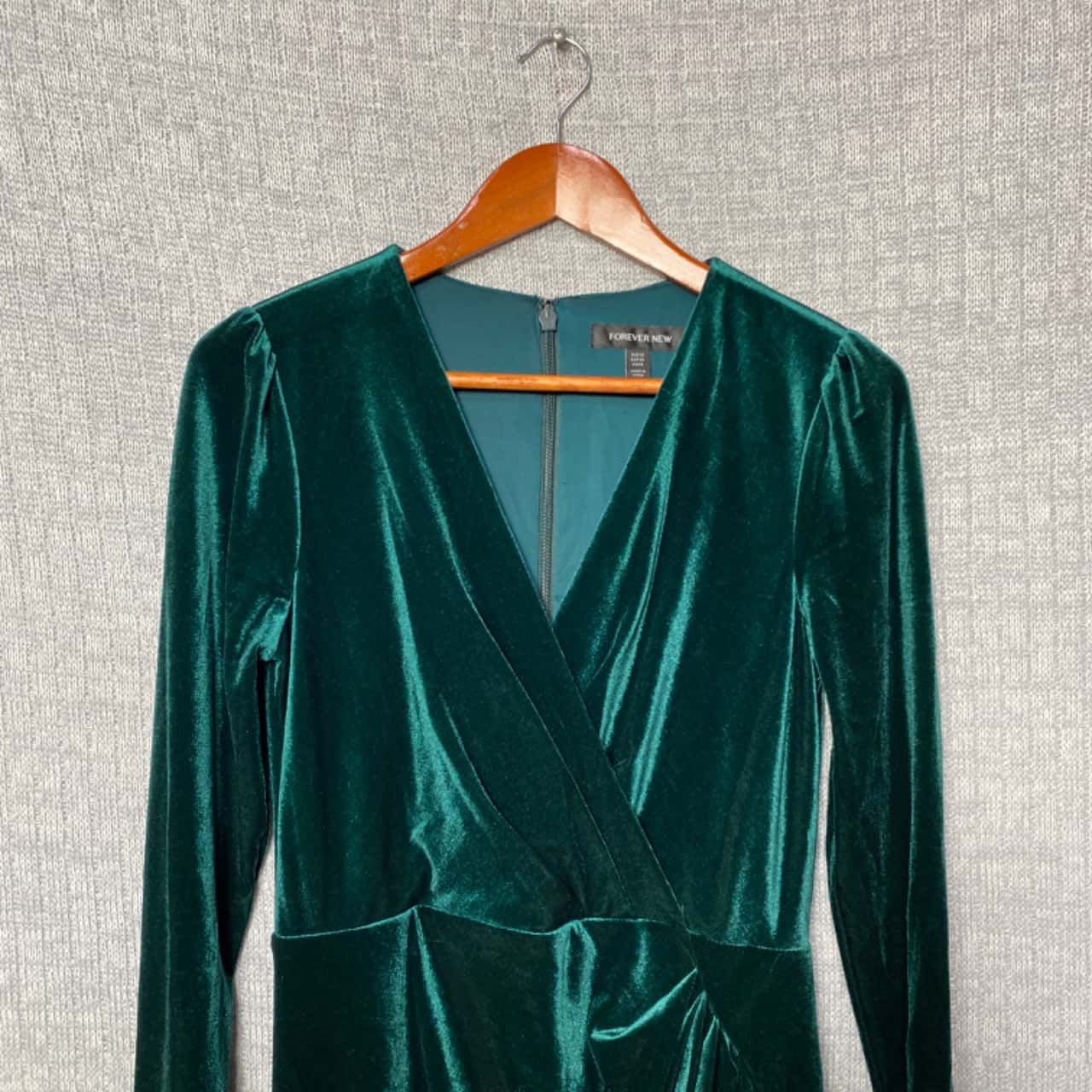 green emerald velvet dress Amazon.com: WDIRARA Girl's Velvet Glitter Wrap V Neck Long Sleeve Tie  Belted Flared A Line Party Midi Dress Black 7 Years: Clothing, Shoes &  Jewelry