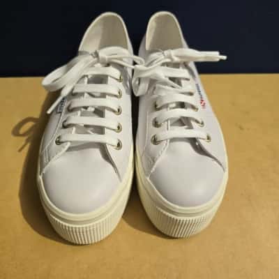 Superga Womens  Size 37 Sneakers White 