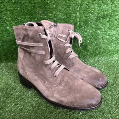 Luftpolster Brown Ankle Boots Size 5.5
