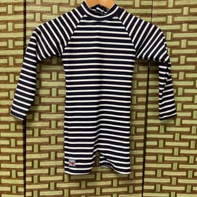 NEW Kids Little Red Fish Classic Fullsuit Short Sleeve Stripes UPF 50+ Swimsuit  4-6 years  Beach Pool Outdoors Boys Girls Birthday Christmas  RRP $41.00