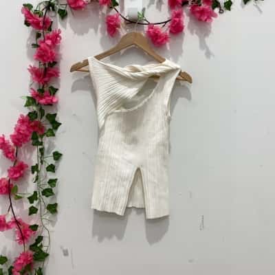 Henne Womens  Size 12 Sleeveless Top White 