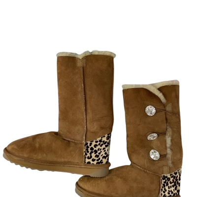 UGG Womens  Size 8 Boots Brown with diamond button detail