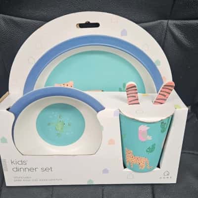Kids dinner set
