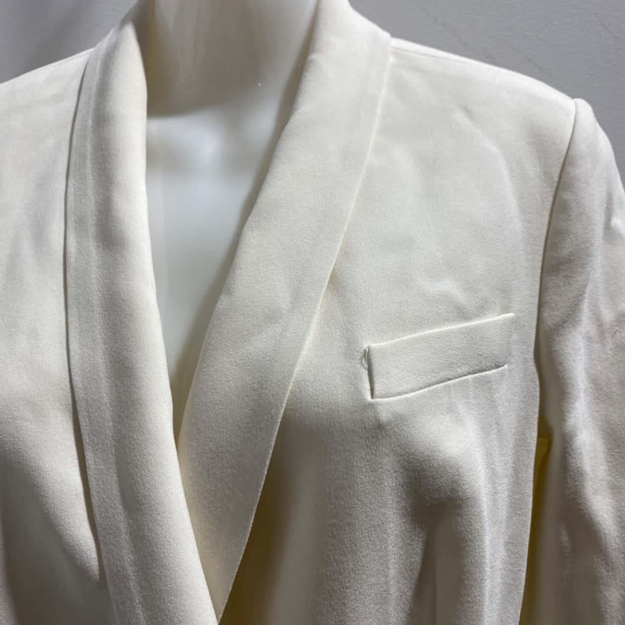 Haute Hippie. Womens Size 8. Vintage Ivory coat dress styled as a