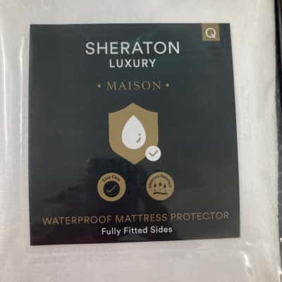Sheraton luxury queen waterproof mattress protector