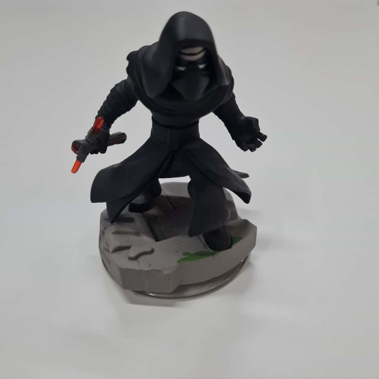 Disney Infinity Kylo Ren and card