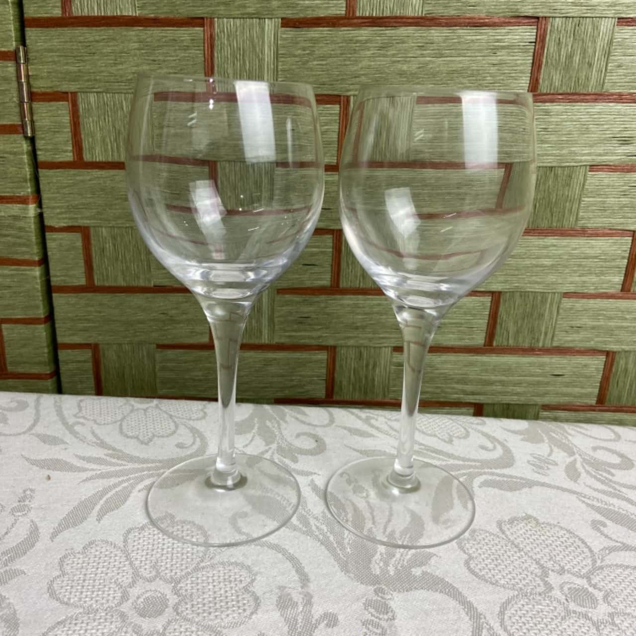 Royal Doulton Wine glasses x2