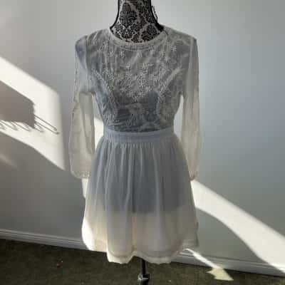 Boohoo Womens  Size 8 Babydoll Dress White 