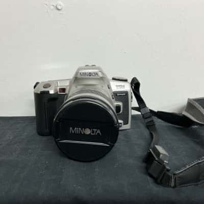 Minolta Dynax 505si 35mm Film Camera 
