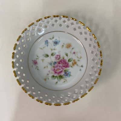 Keito Japan Fine China Lattice Gold Rim Dish 140mm