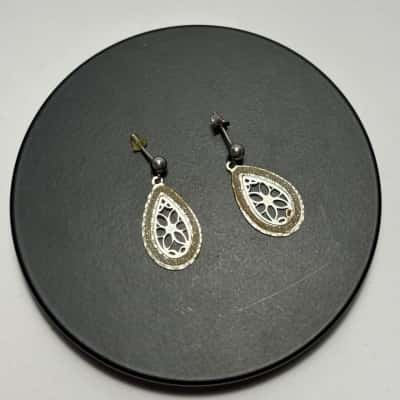 925 Sterling Silver Boho Flower Teardrop Stud Earrings 
