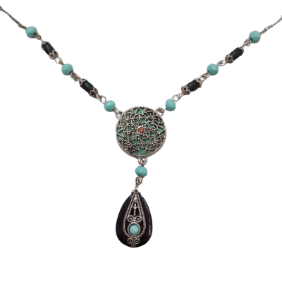  Women's Green / Silver Dangling Necklace 