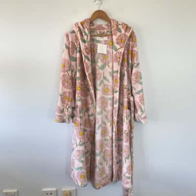 Kaiser Style Pink Floral Bath Robe One Size 