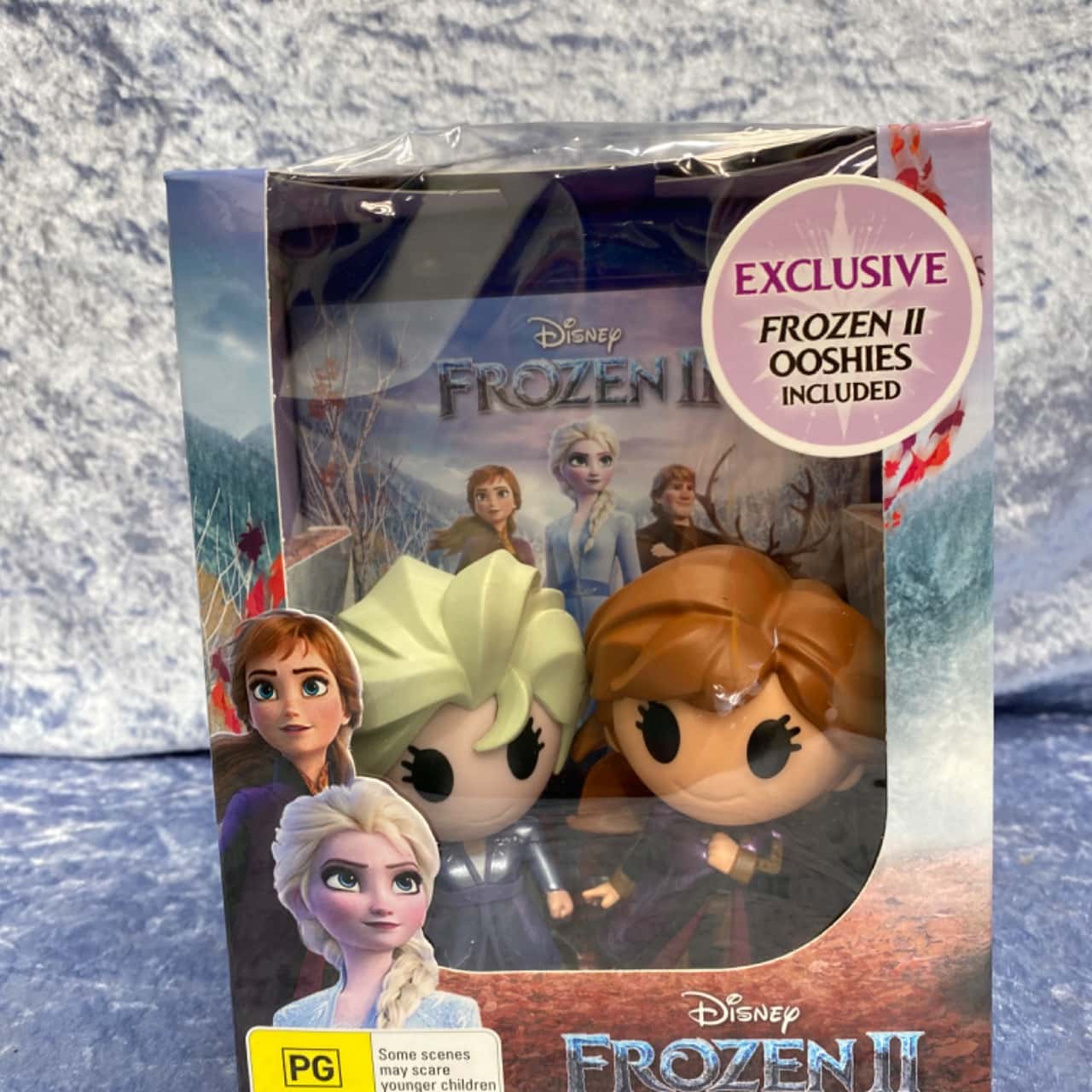 Frozen 2 Bluray DVD & Ooshies