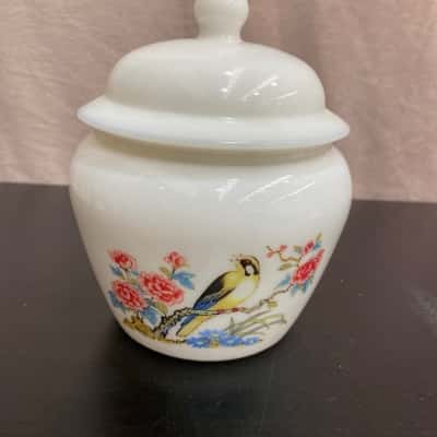 Vintage Avon White Milk Glass Sugar Bowl