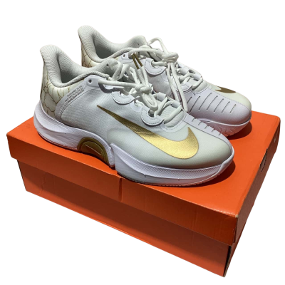 NWOT Nike Womens  Size 9.5 White Air Zoom GP Turbo 