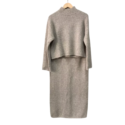 Country Road Womens  Size M Wool/Silk Knit Set Beige 