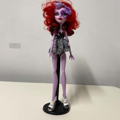 Oppretta Dance class 2012 Monster High Doll