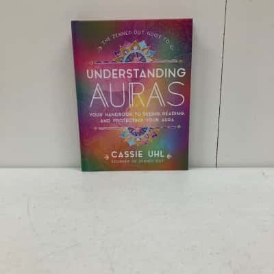 The Zenned Out Guide To Understanding Auras 