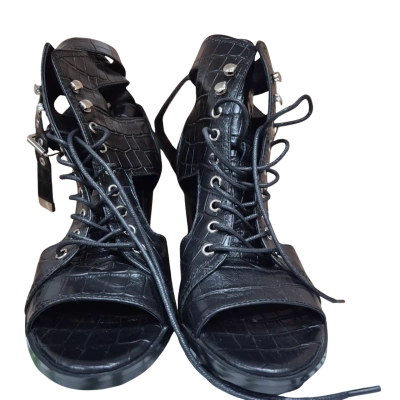 Mollini Womens  Size 37 Boots Black  