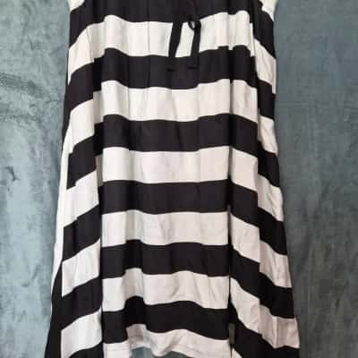 ELK Womens  Size S Midi Skirt Striped 