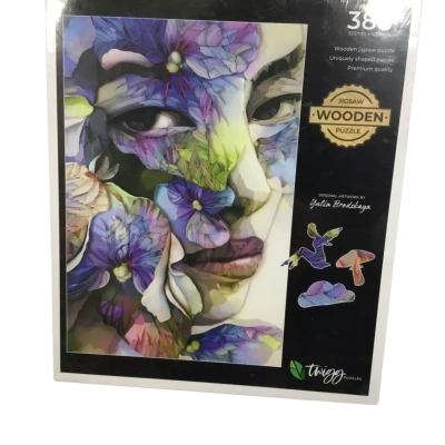 twigg PUZZLES WOODEN JIGSAW PUZZLE. Multicoloured. 320mmx470 mm. 388 PIECES