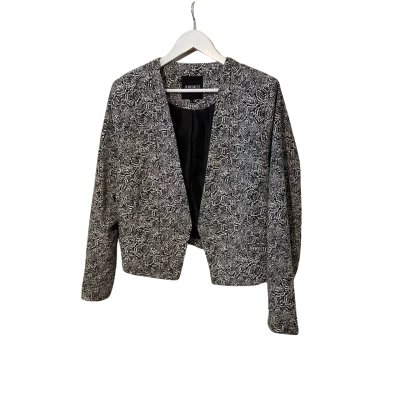 Jeanswest Womens  Size 16 Open Jacket Pattern / White 