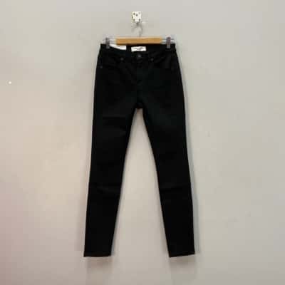Country Road Womens  Size 8 Skinny Jeans Black  