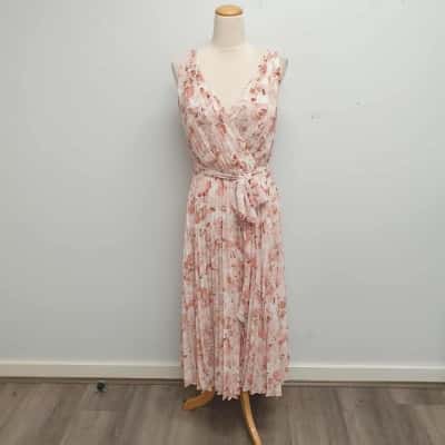  Forever New Gorgeous Jamie /Dusk Pink Floral Pleated Dress Size 14 - Brand New with Tags - RRP $149.99 