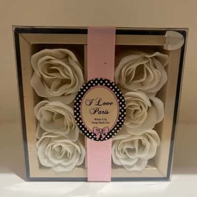 White Lily - Soap Bud Set