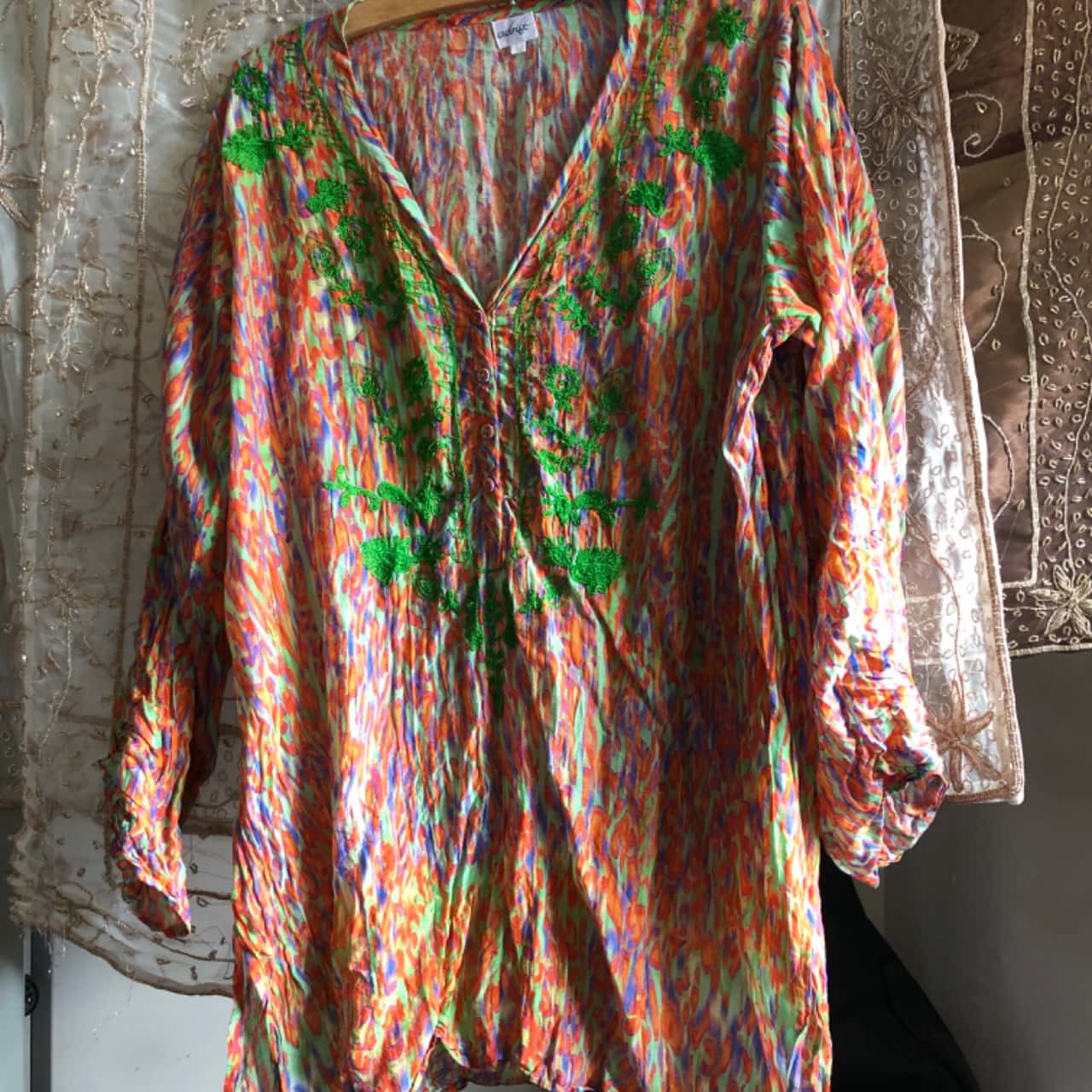 Overlapping short slv single layer tunic