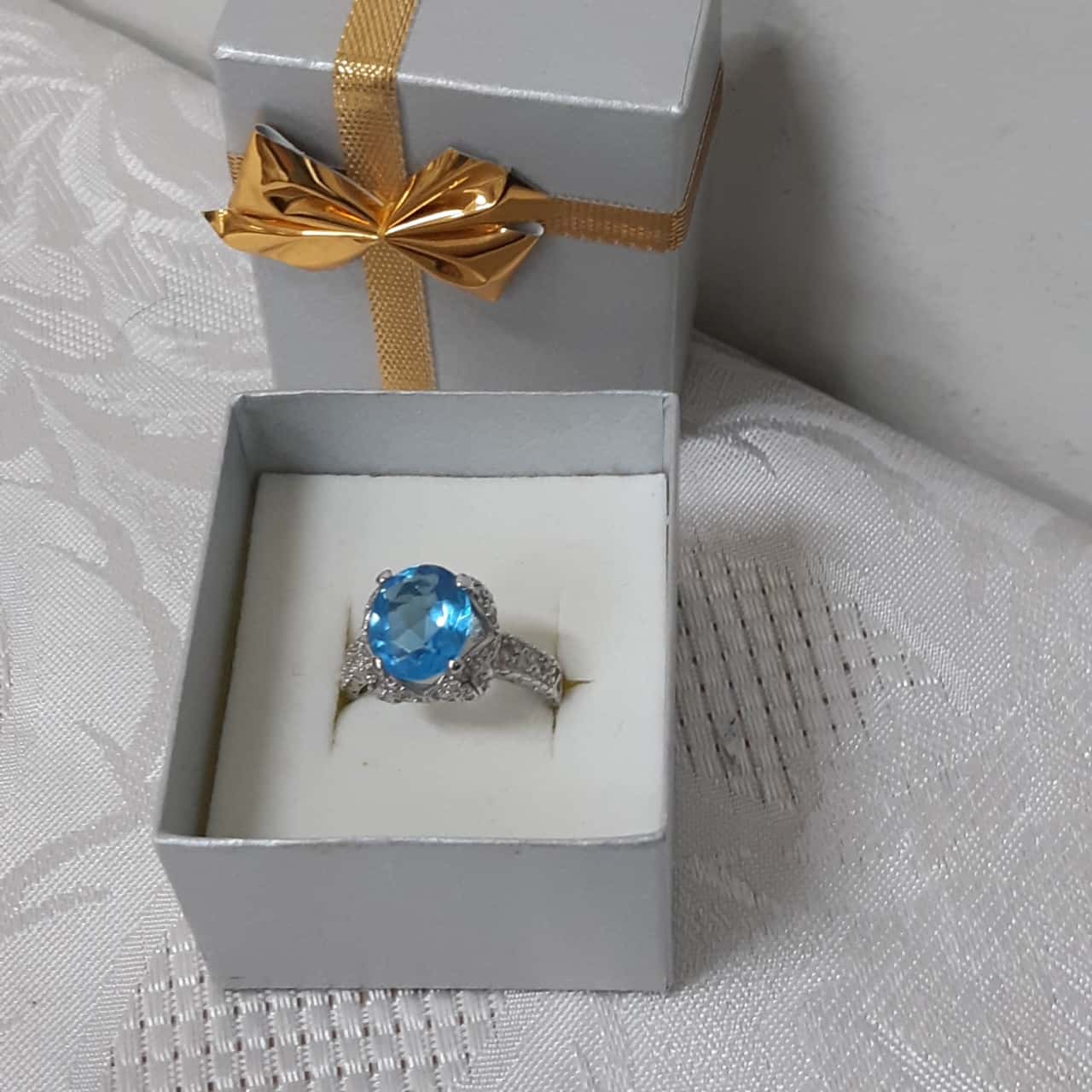 Silver 925 Ring With Large Light Blue Stone & Crystals (s)